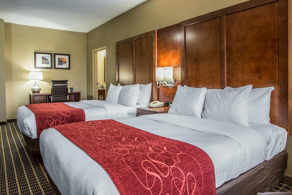 Comfort Suites Delavan - Lake Geneva Area Extérieur photo