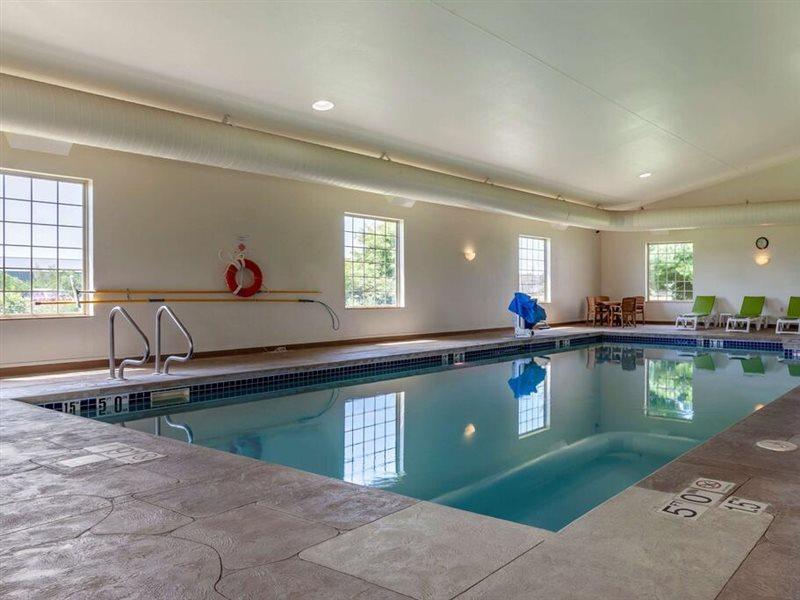 Comfort Suites Delavan - Lake Geneva Area Extérieur photo