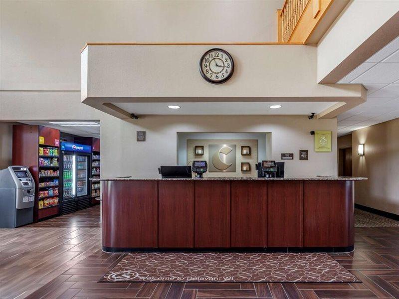 Comfort Suites Delavan - Lake Geneva Area Extérieur photo