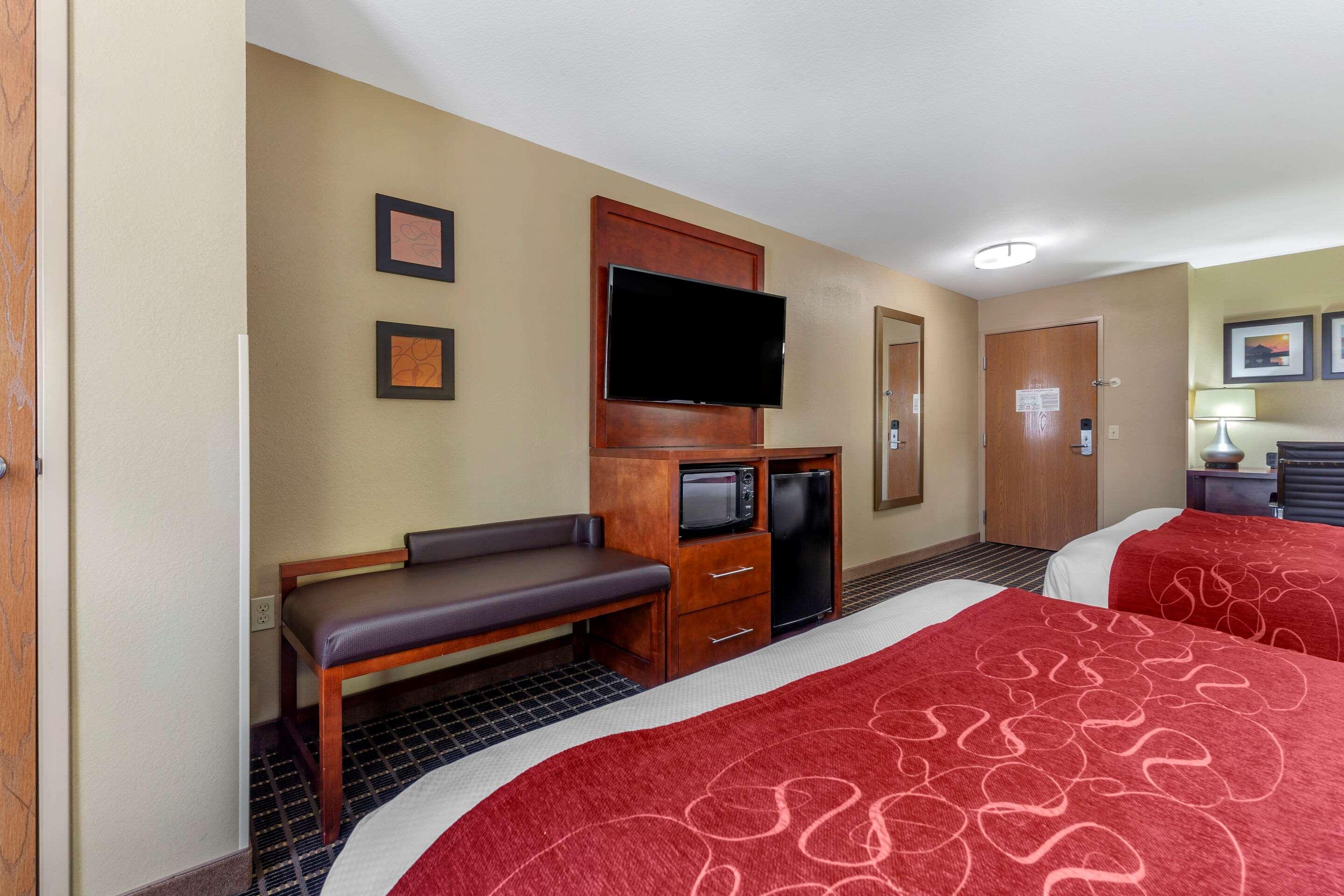 Comfort Suites Delavan - Lake Geneva Area Extérieur photo