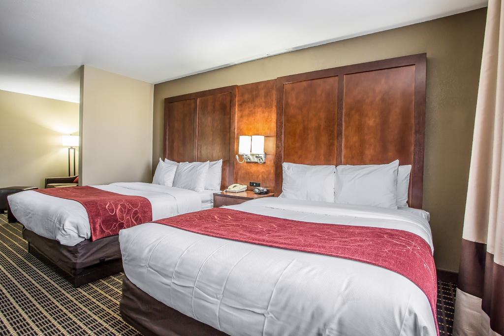 Comfort Suites Delavan - Lake Geneva Area Extérieur photo