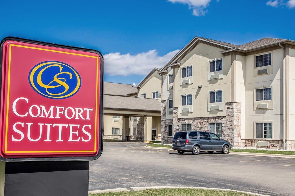Comfort Suites Delavan - Lake Geneva Area Extérieur photo