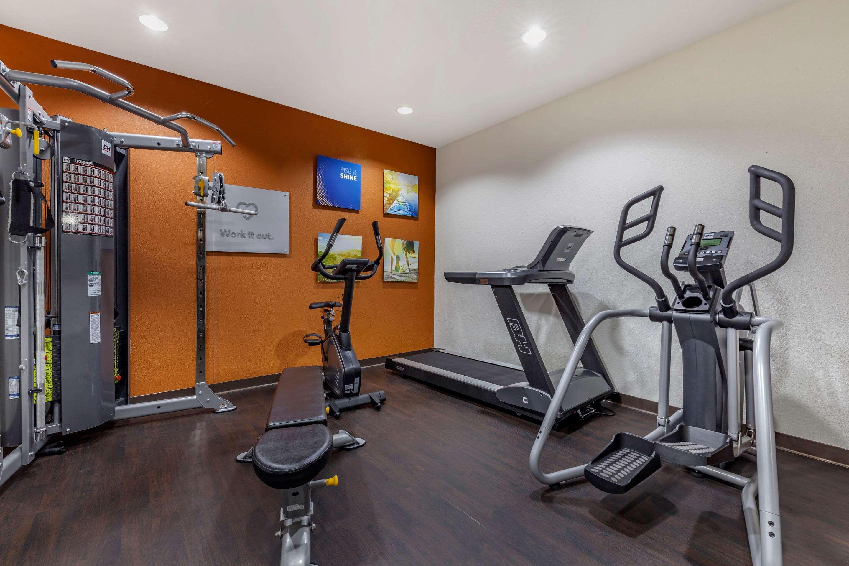 Comfort Suites Delavan - Lake Geneva Area Extérieur photo